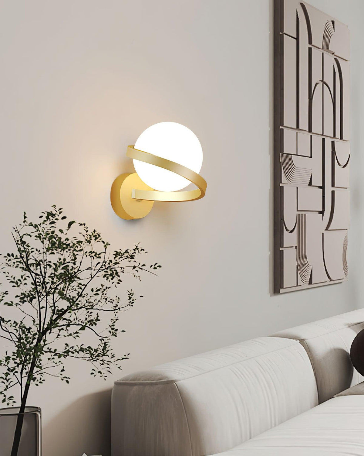 Curved Wall Lamp Brass Spiral