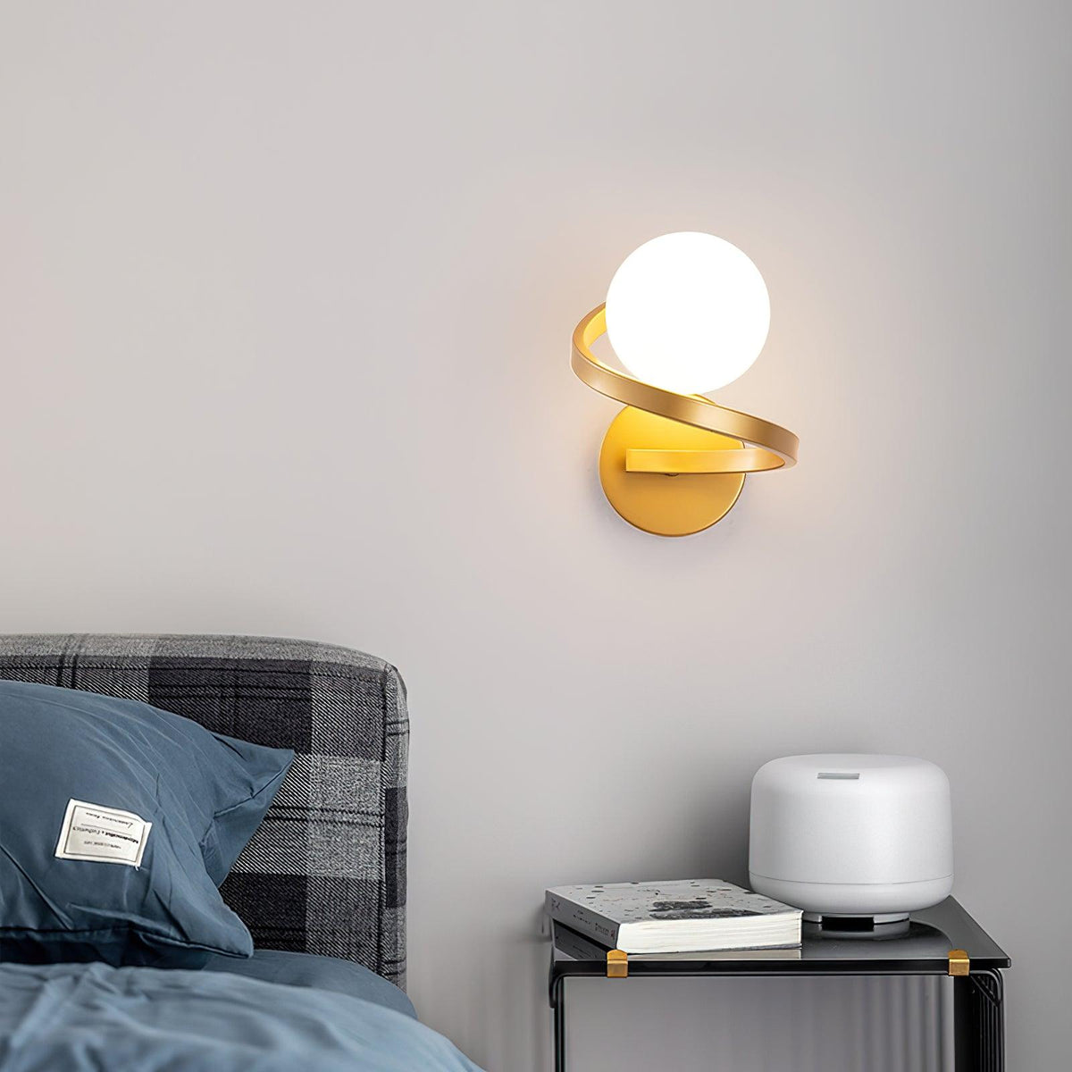 Abner Curved Modern Minimalist Brass Glass Wall Lamp