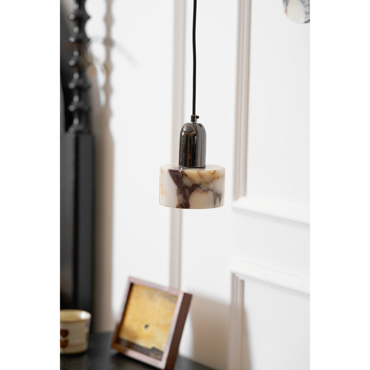 Flair Modern Minimalist Marble Pendant Lamp
