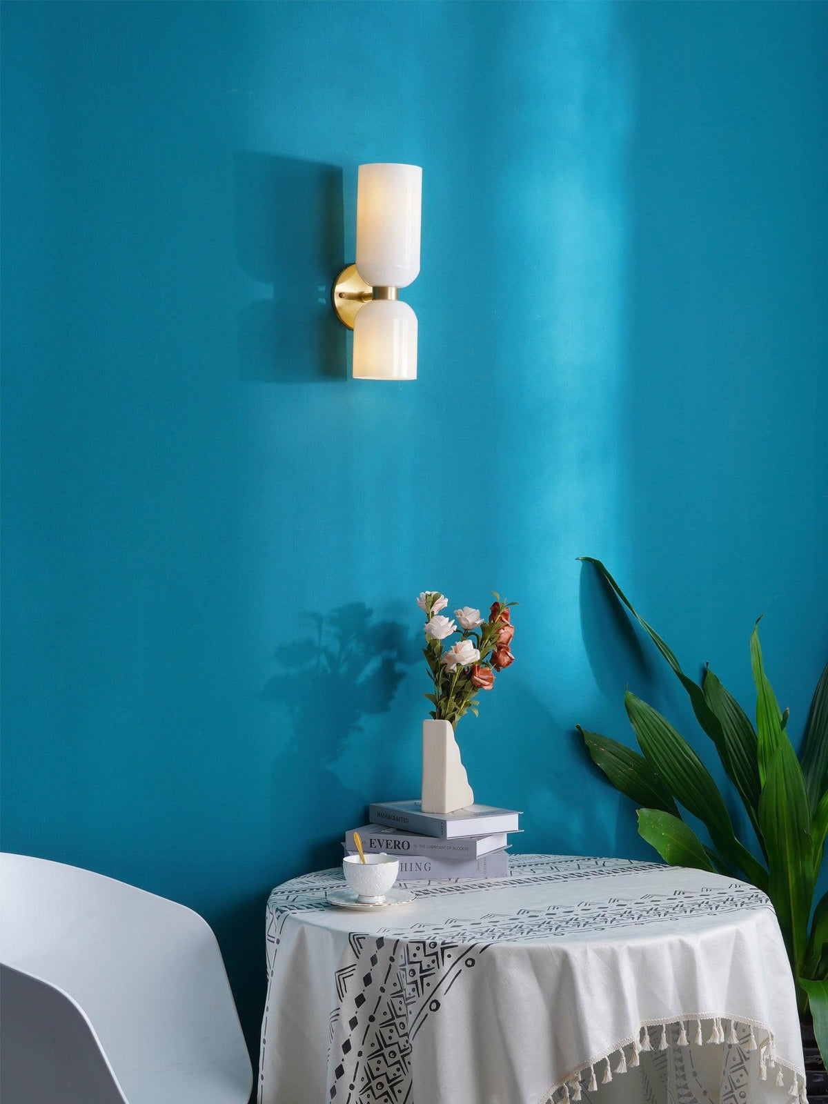 Lylaearis Nordic Art Plug-In Glass Wall Lamp