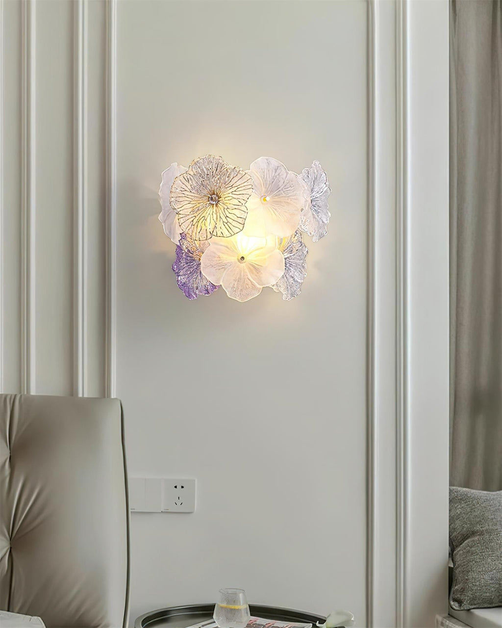 Elaria Wall Lamp Glass Petal Accent
