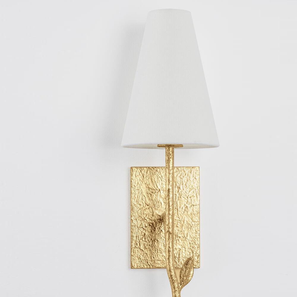 Petal Individual Creativity Brass Fabric Wall Lamp