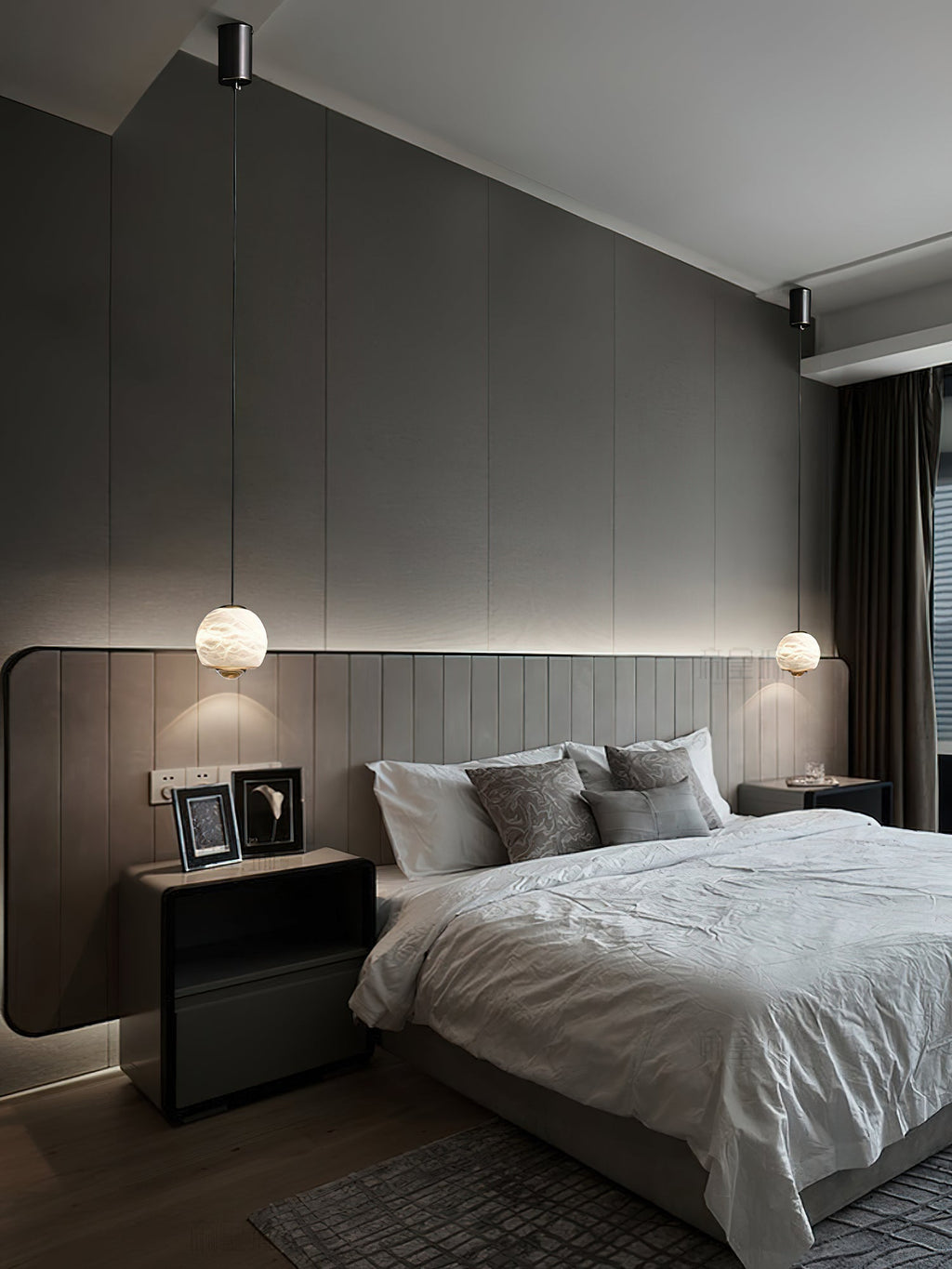 Zephaan Modern Minimalist Brass Alabaster Pendant Light