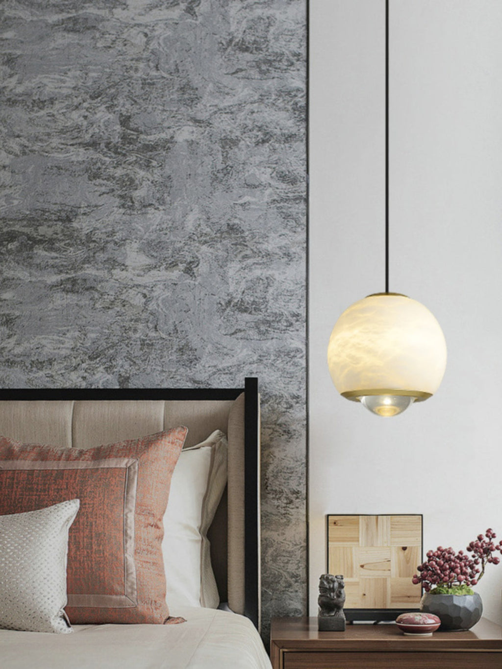 Zephaan Modern Minimalist Brass Alabaster Pendant Light