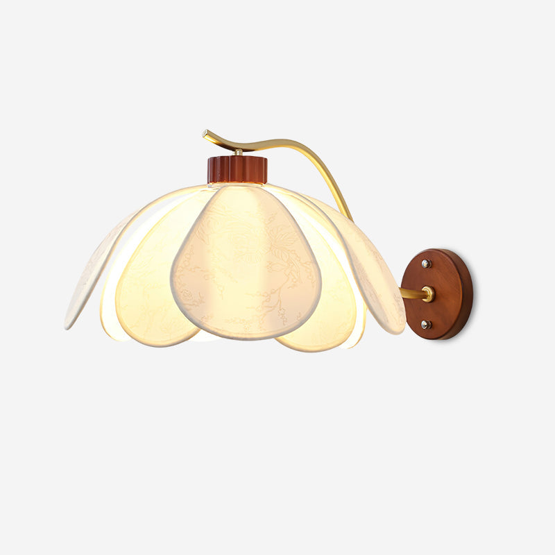 Florvia Wall Lamp Petal Floral Shade