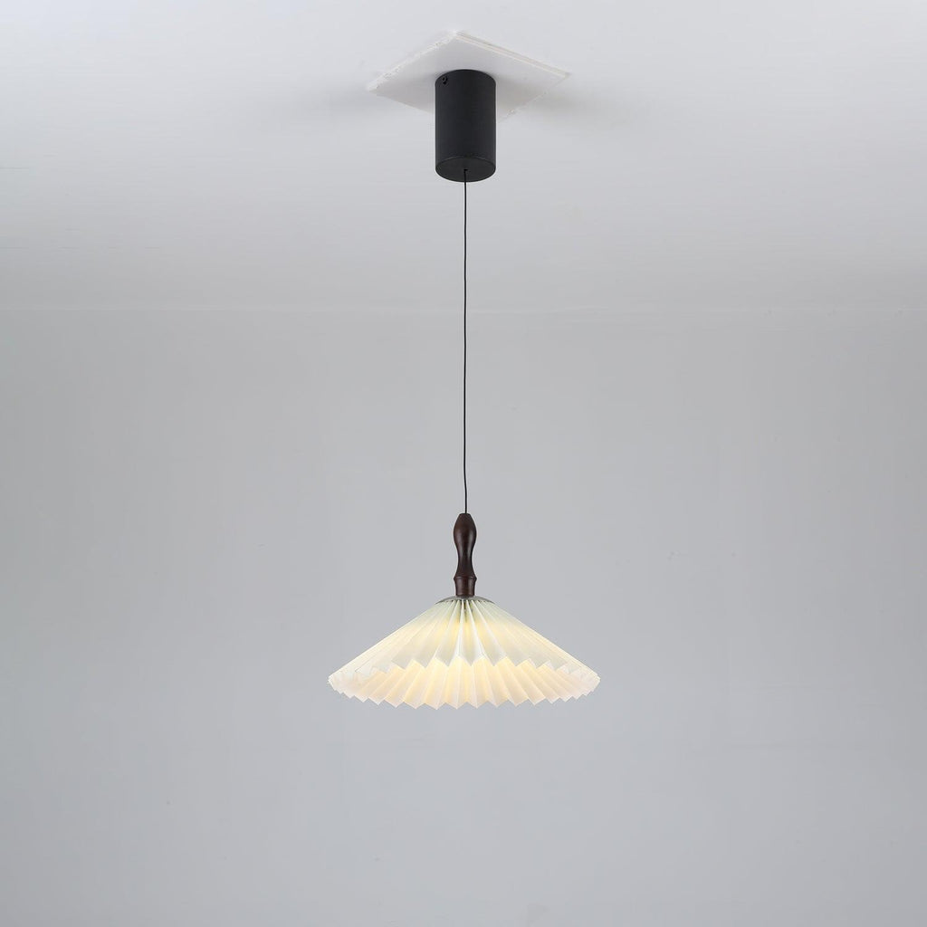 Petal Fashion Wood Pendant Lamp