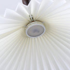 Petal Fashion Wood Pendant Lamp