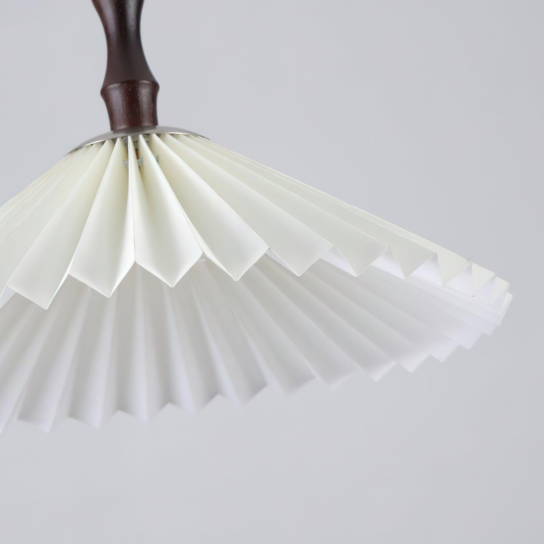 Petal Fashion Wood Pendant Lamp