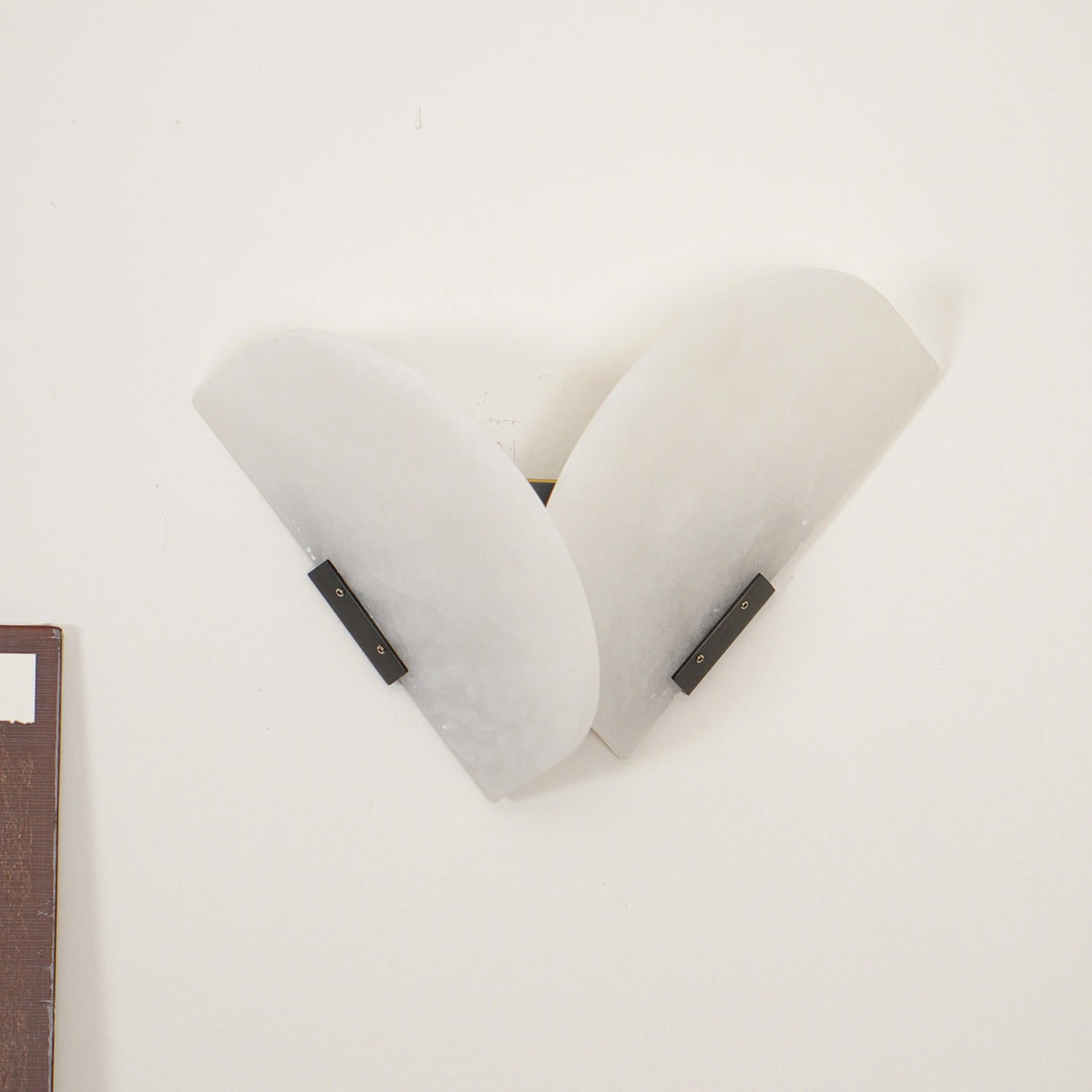 Cevelaris Heart Alabaster Wall Light
