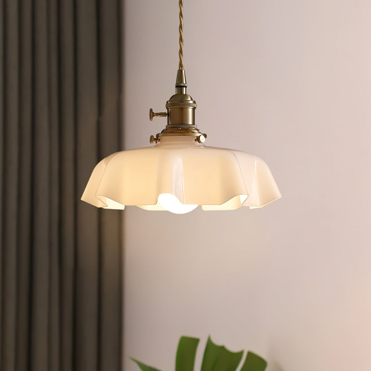 Aria Farmhouse Ruffled Pendant Light