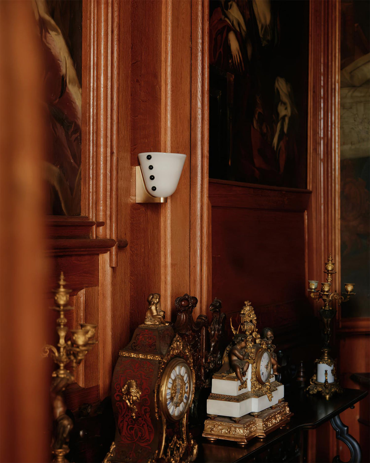 Gemma Wall Lamp with Studded Gemstone-Inspired