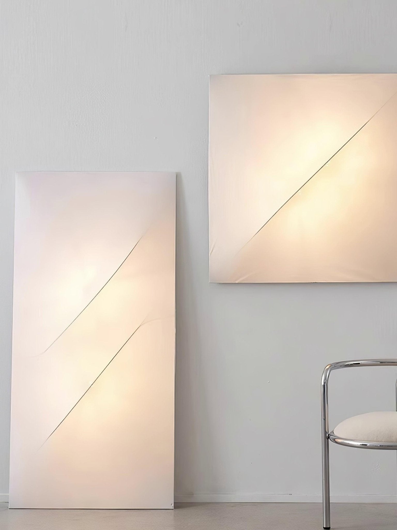 Lumina Minimalist Fabric Wall lamp