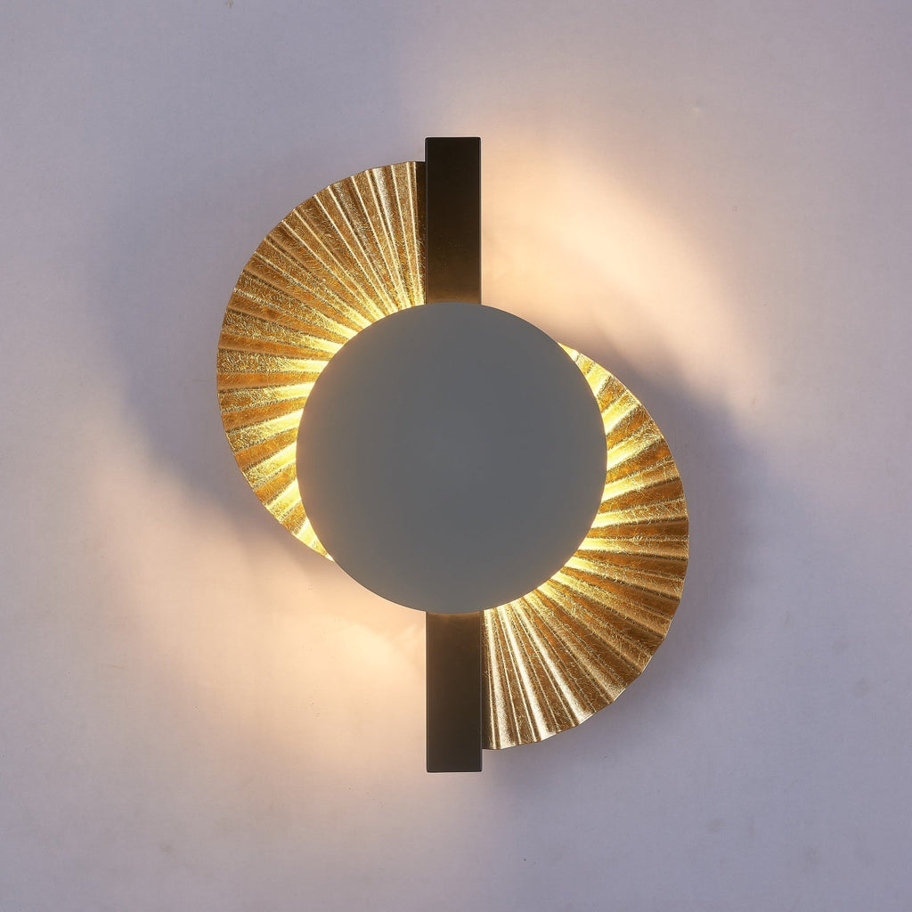 Fan Minimalist Metal Wall Light