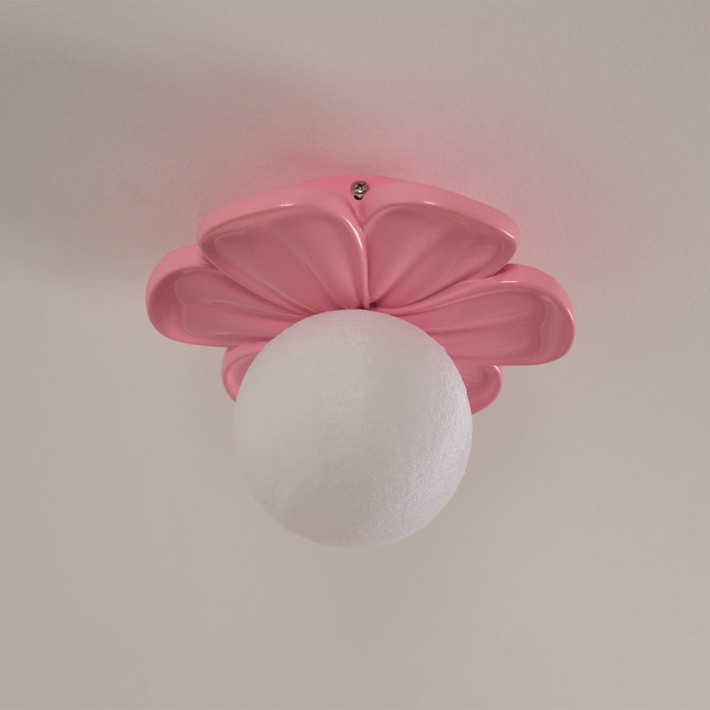 Quip Individual Creativity Bloom Flower Resin Ceiling Lamp