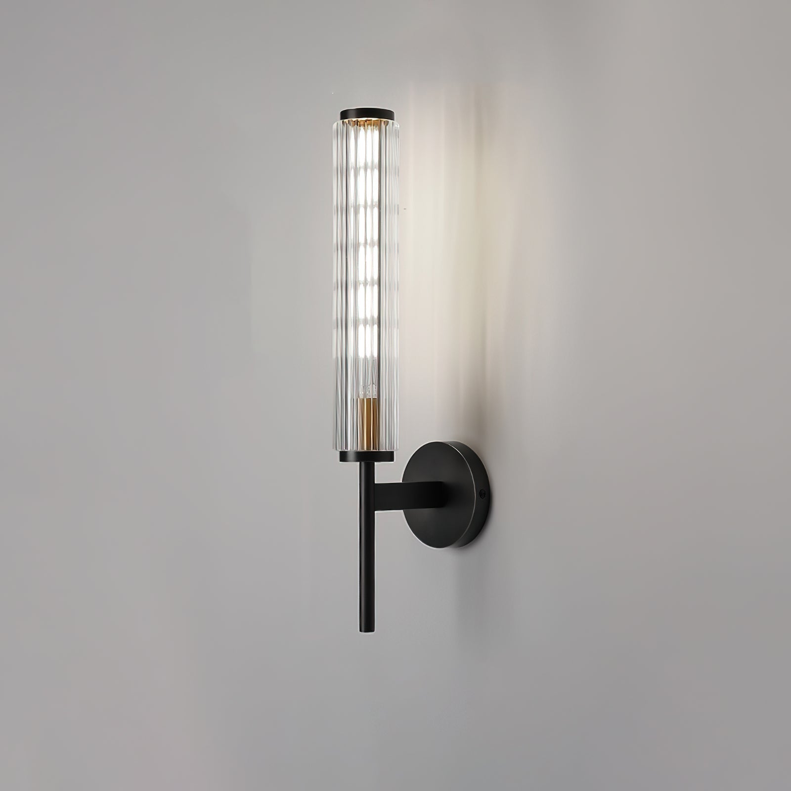 Cemaros Premium Linear Brass Glass Wall Light