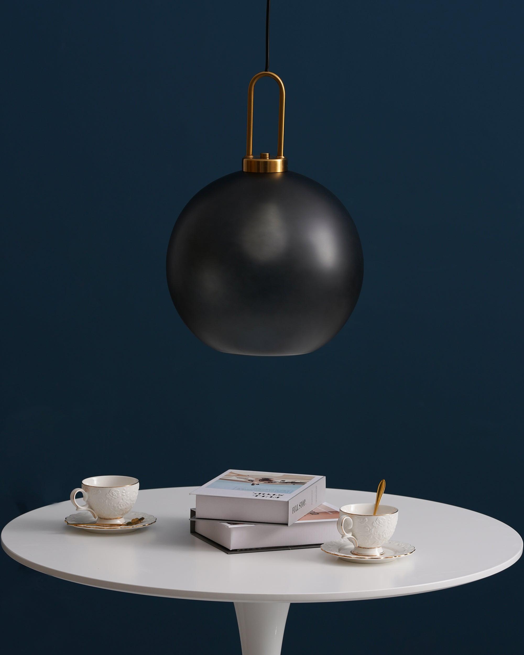 Lustra Minimalist Glass Pendant Light