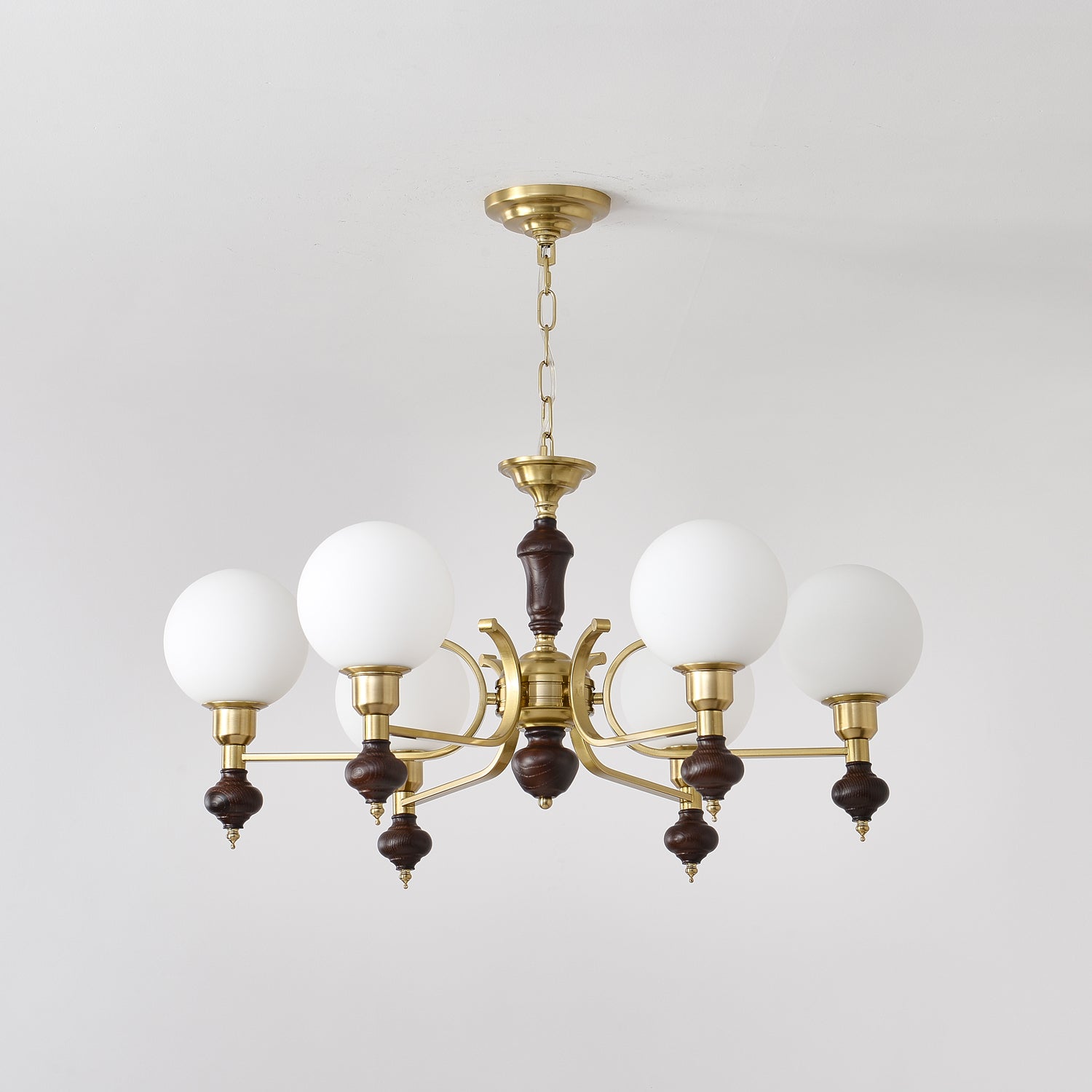 Lustra Chandelier Wood & Brass Globe Orb