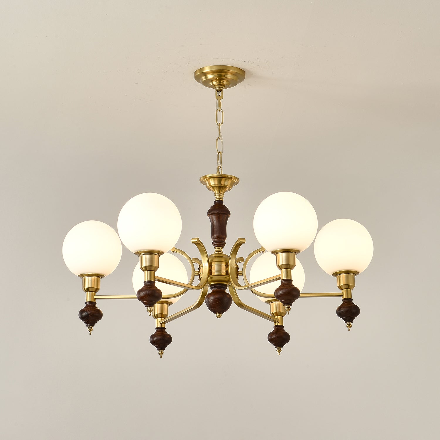 Lustra Chandelier Wood & Brass Globe Orb