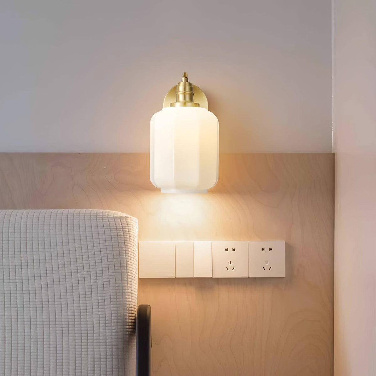 Valentina  Glass Wall Lamp - image 6