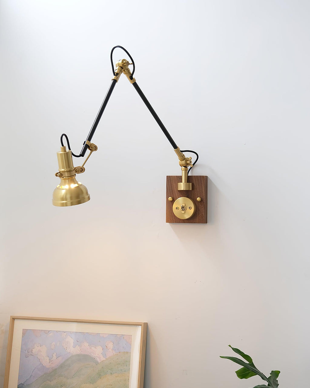 Kane Wall Lamp Swing-Arm Adjustable