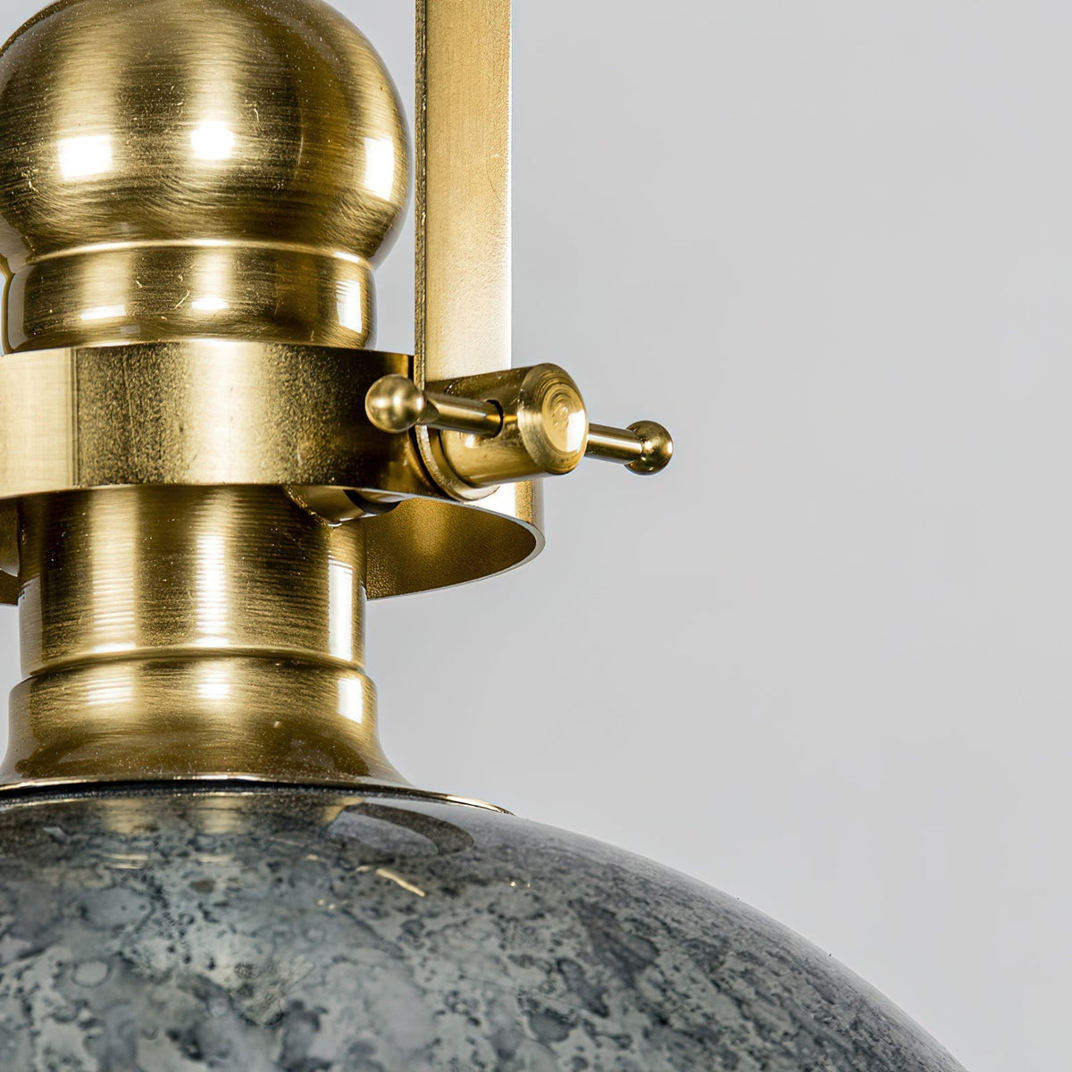 Ilvenel Vintage Industrial Wooden Glass Pendant Lamp