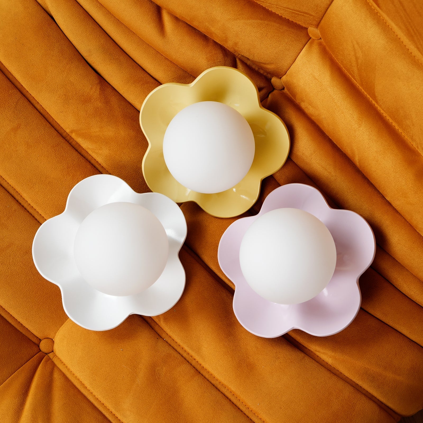 Meluna Yellow Flower Wall Lamp