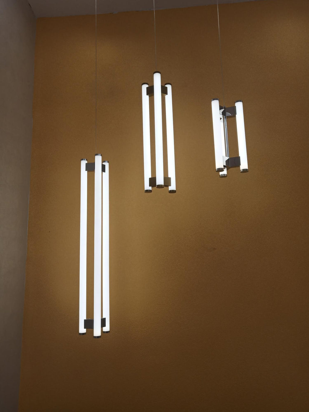 Virella Minimalist Cylindrical Pendant Light