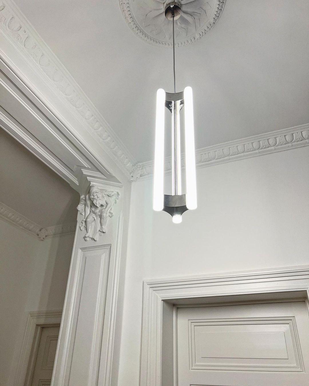 Virella Minimalist Cylindrical Pendant Light