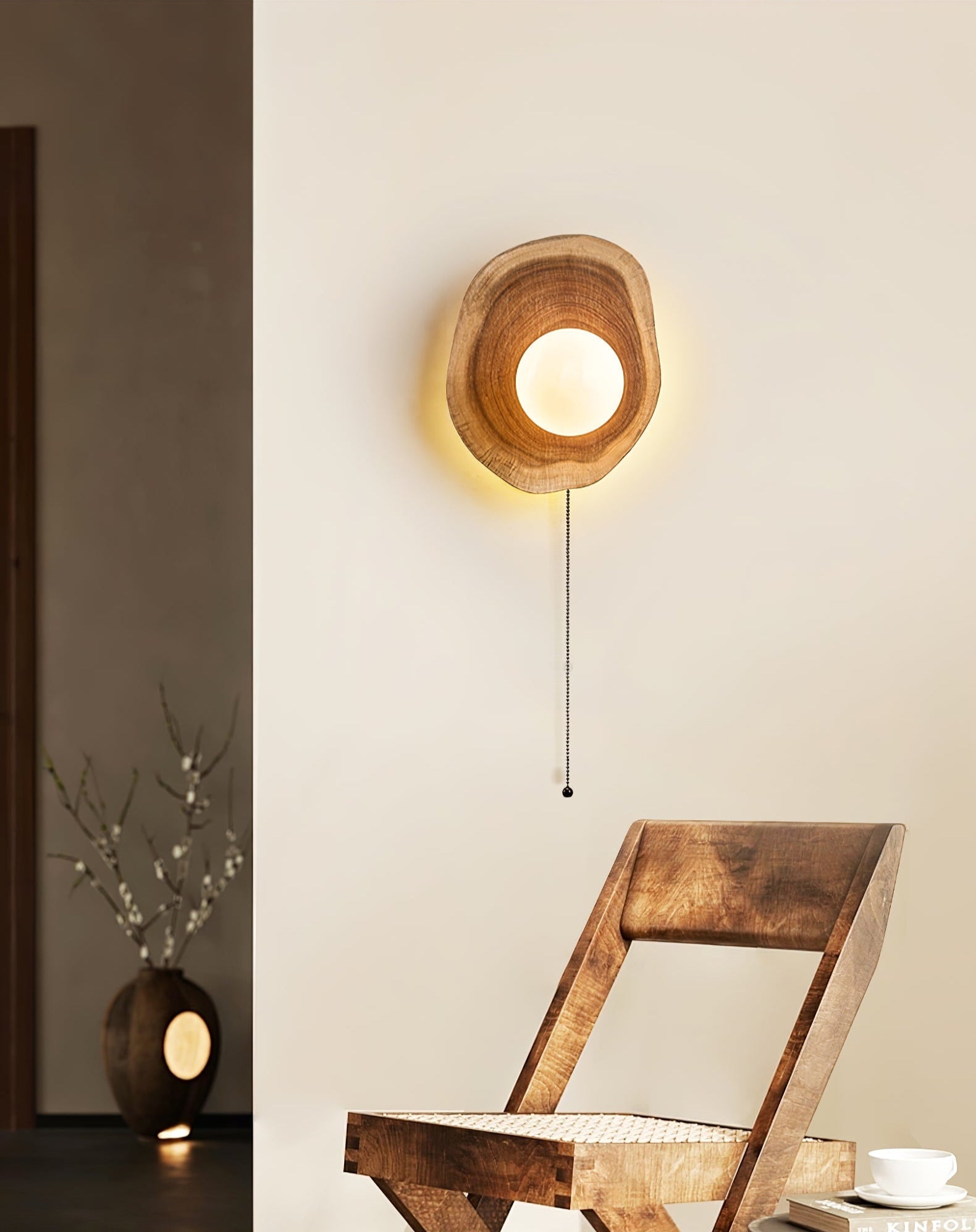 Ligna Modern Wood & Glass Wall Light