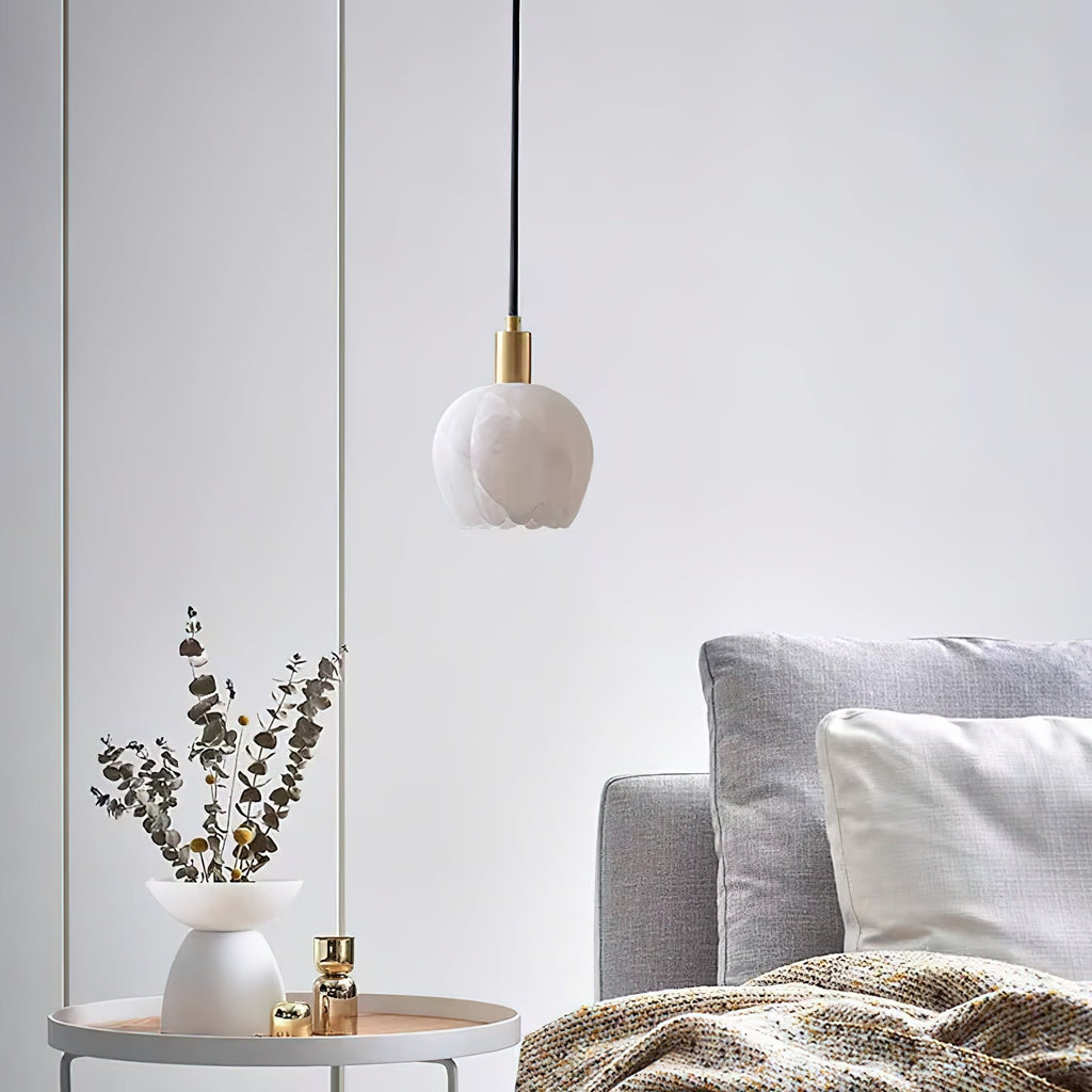 Ritta Pendant Light Flower-shaped  Alabaster