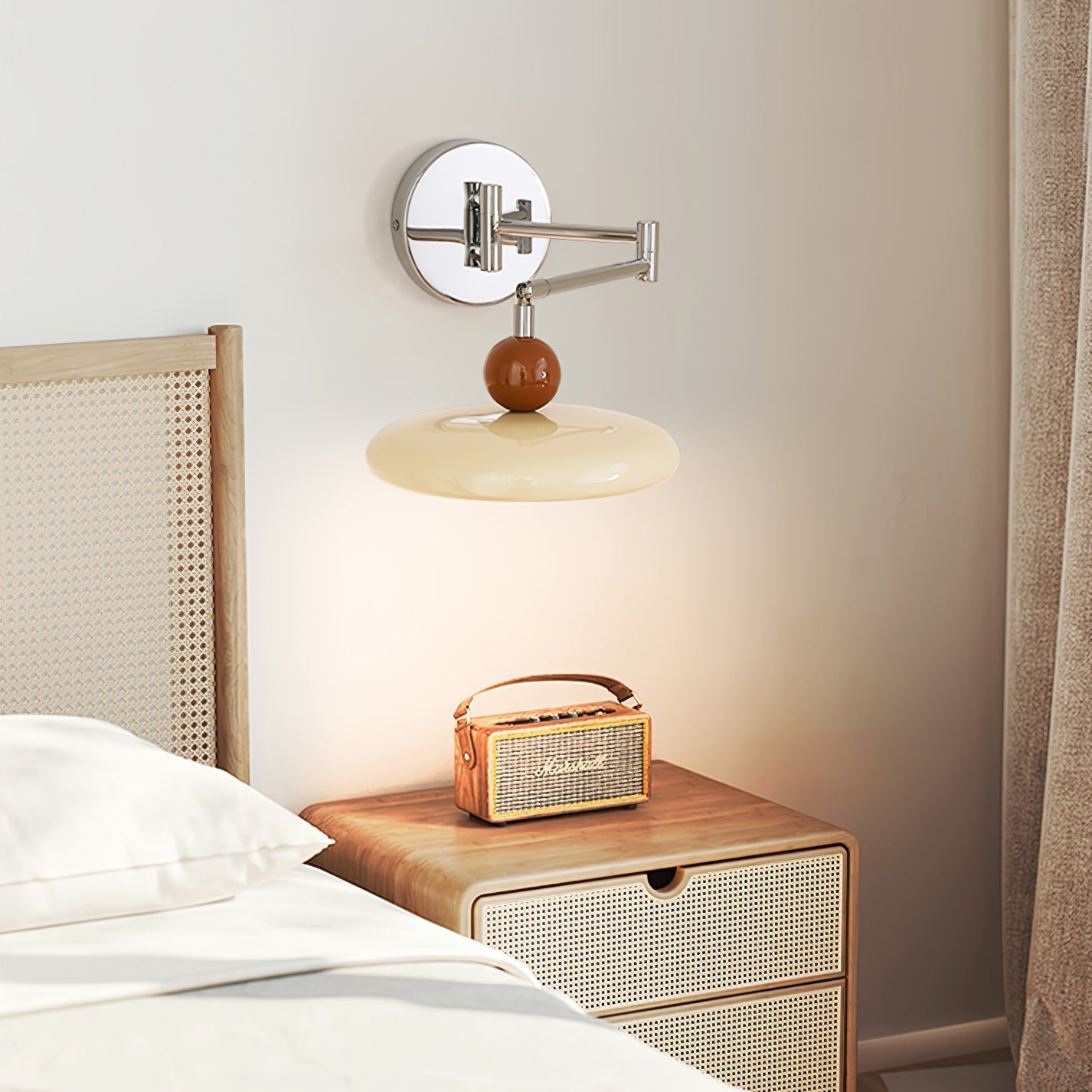 Virelse Vintage Acrylic Wall Lamp