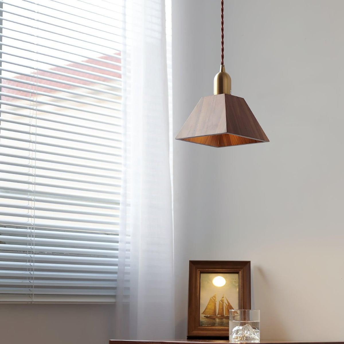 Lustra Pendant Lamp Walnut Brass Modern for Living Room