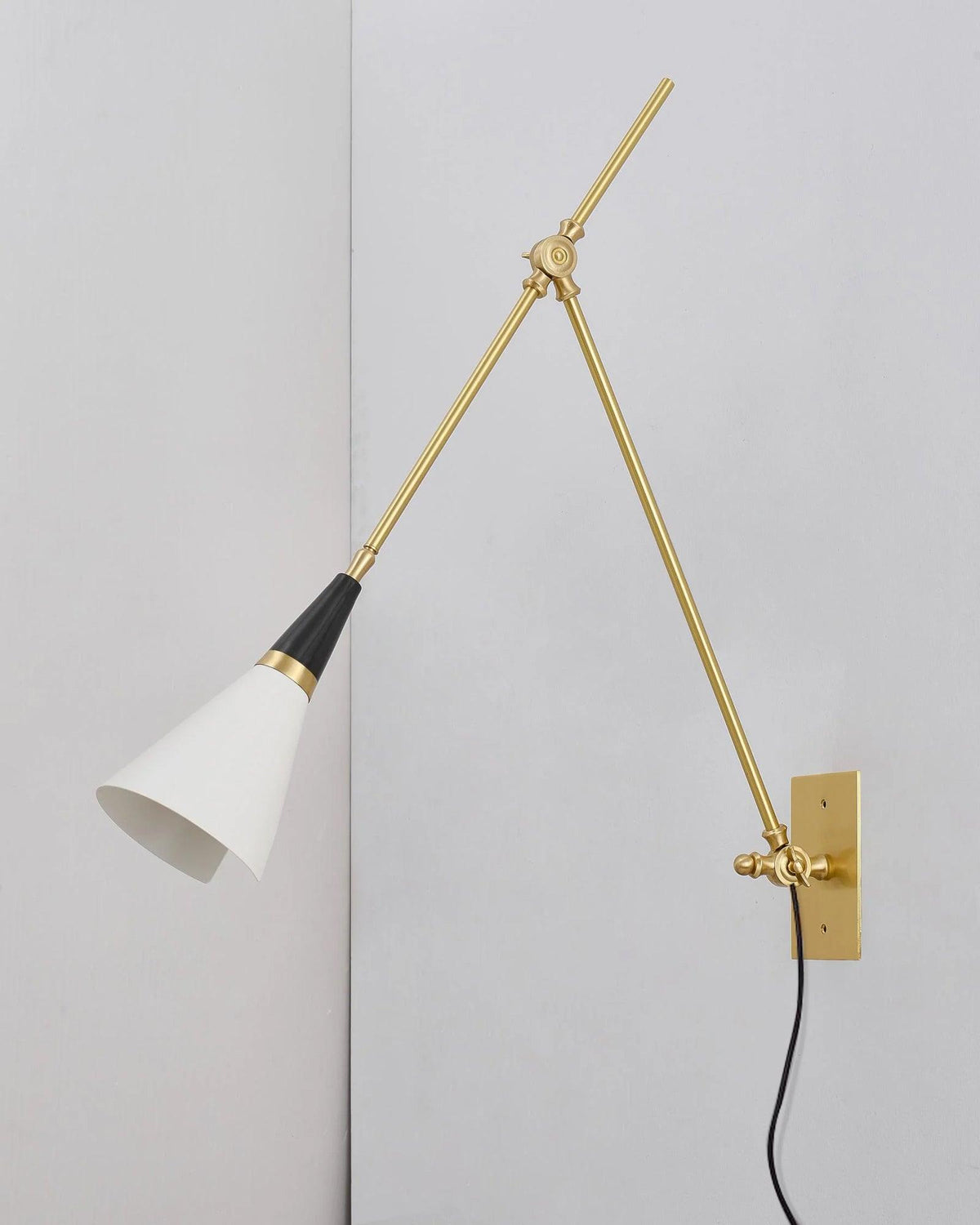 Orvenia Modern Minimalist Plug In Wall Lamp