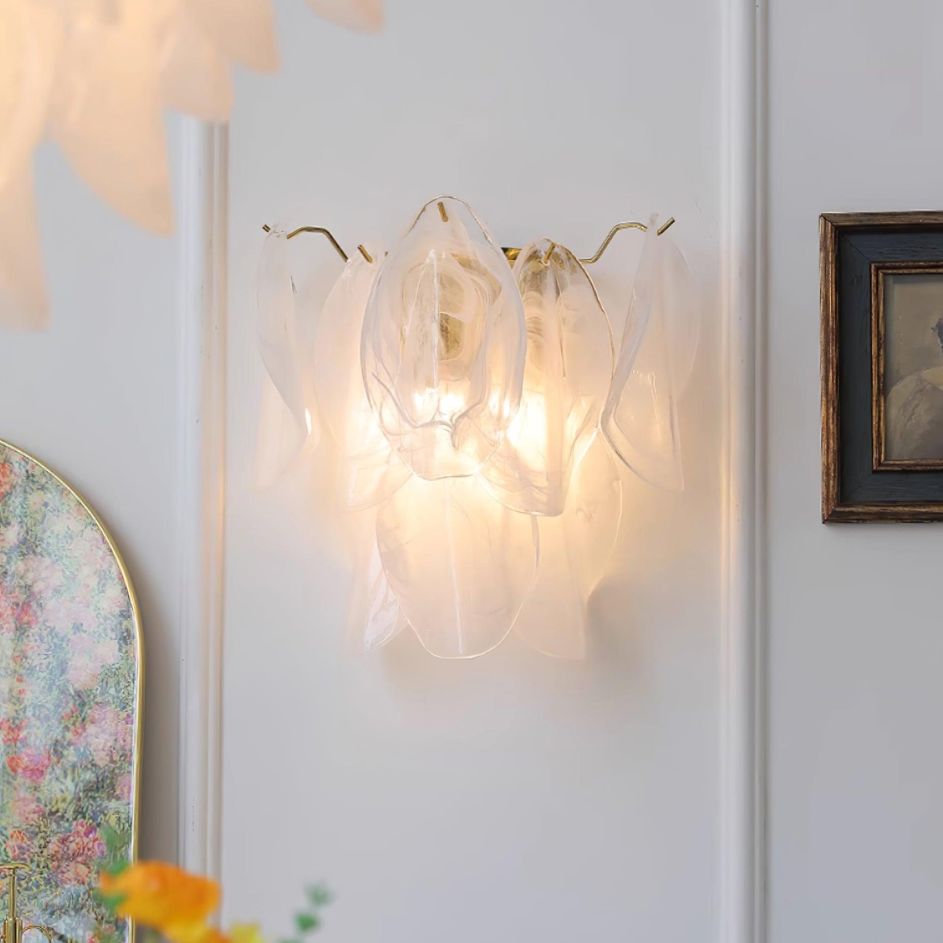 Evelo Petal Glass Wall Lamp