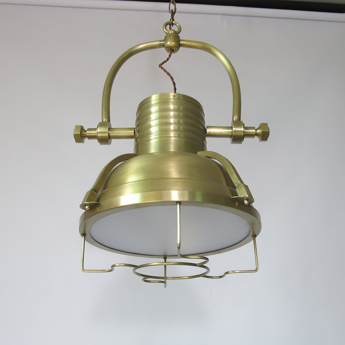 Evelor Vintage Industrial Pendant Light