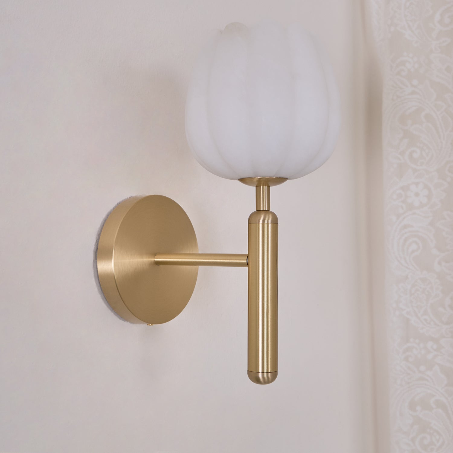 Valentina Alabaster Flowers Wall Lamp - image 21