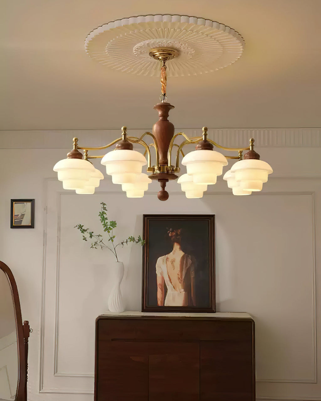 Hovian Wooden Chandelier