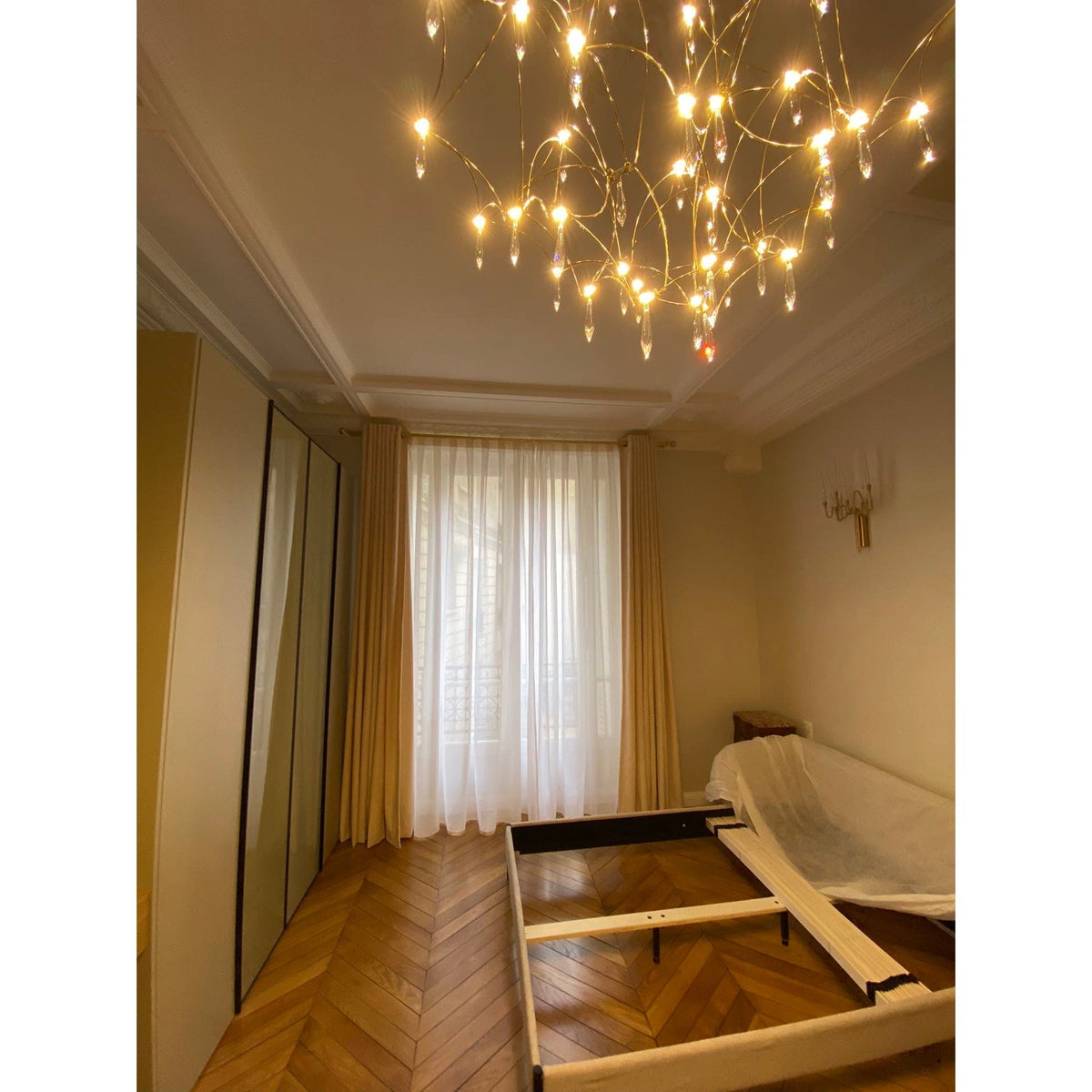 Allaeira Postmodern Luxury Crystal Chandelier