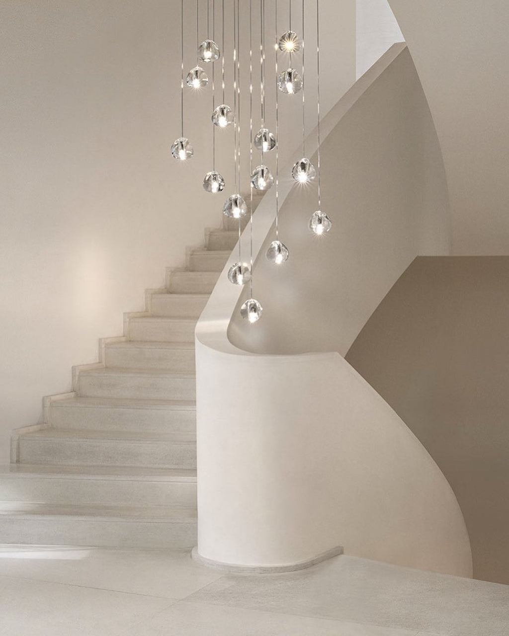 Avynor Postmodern Luxury Cherry Crystal Pendant Lamp