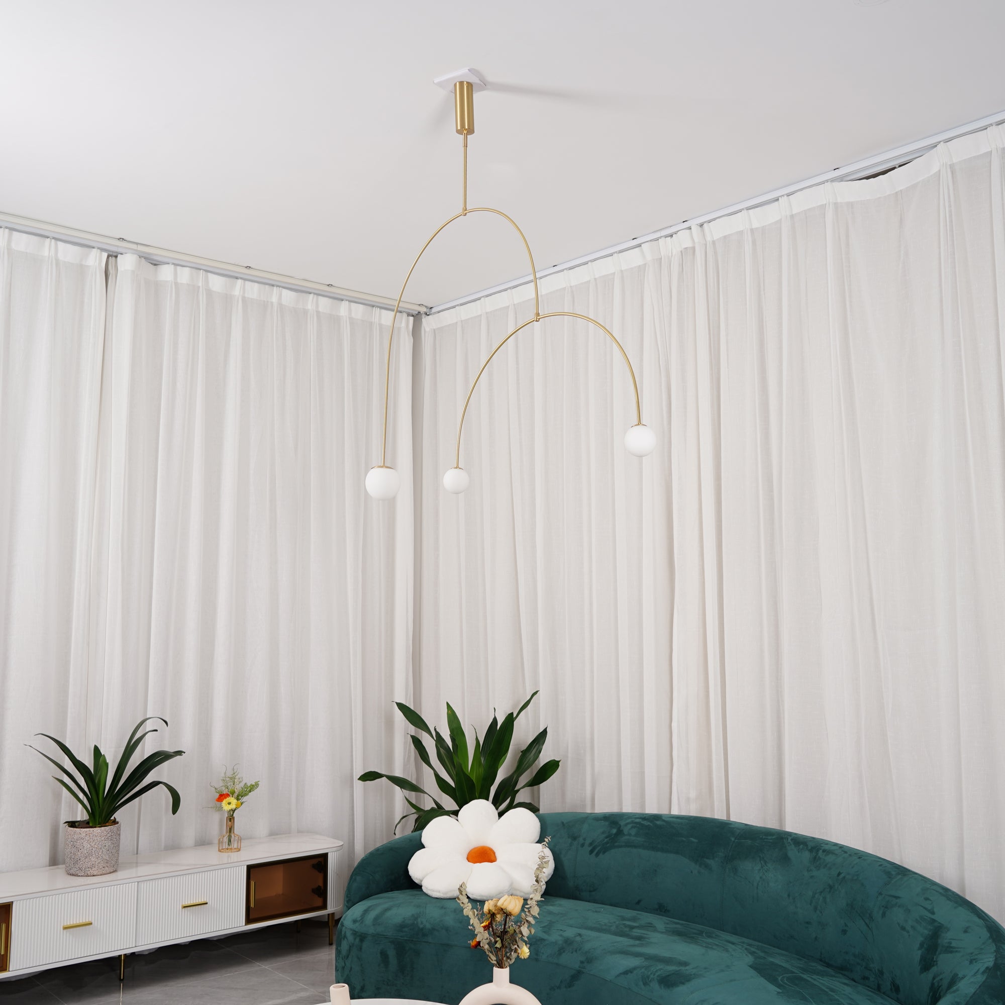 Lustra Chandelier Mobile Black Minimalist