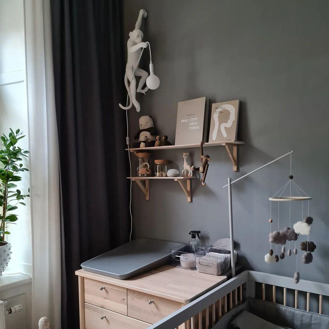 Acoustic Art Unique Monkey Resin Wall Lamp