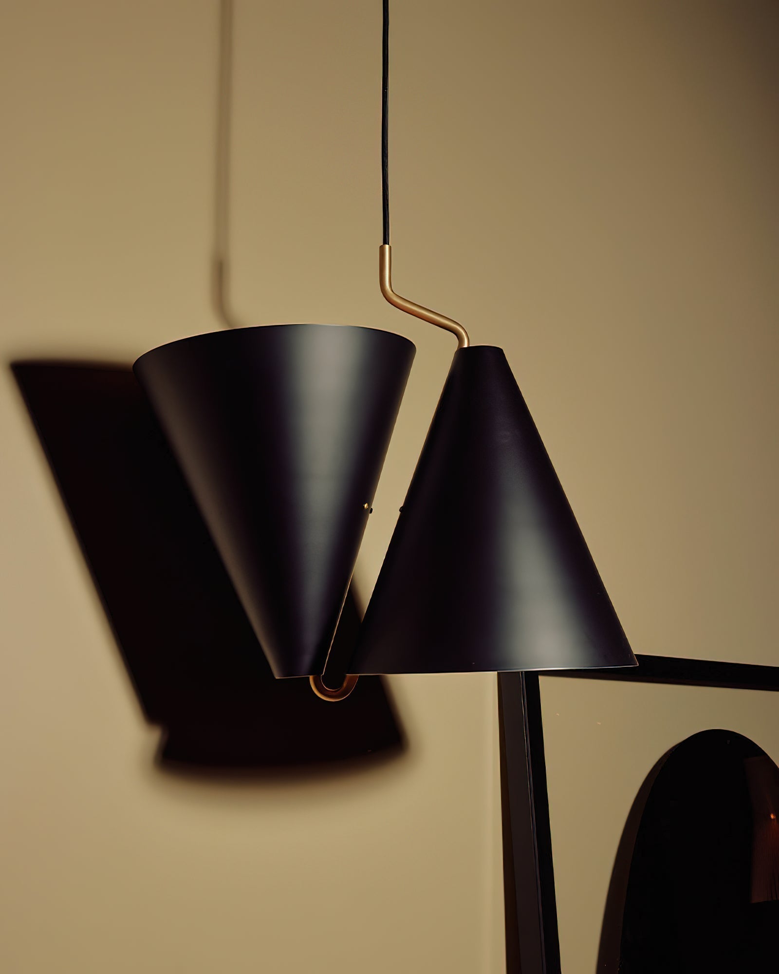 Covarir Modern Minimalist Brass Pendant Lamp
