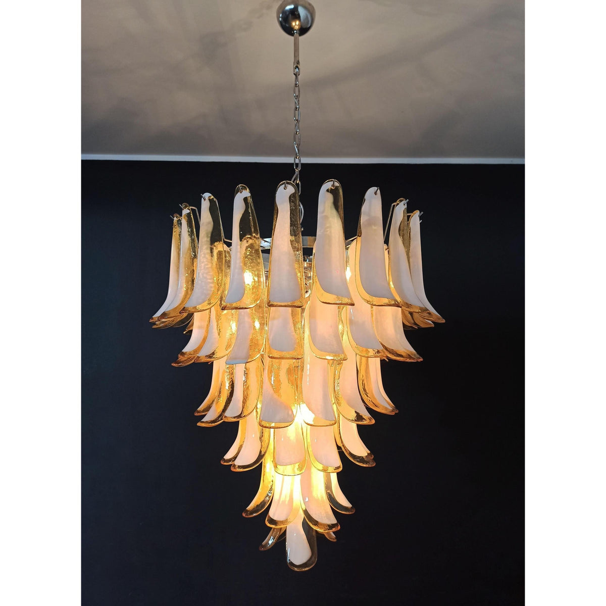 Alsorisra Postmodern Luxury Petal Glass Chandelier