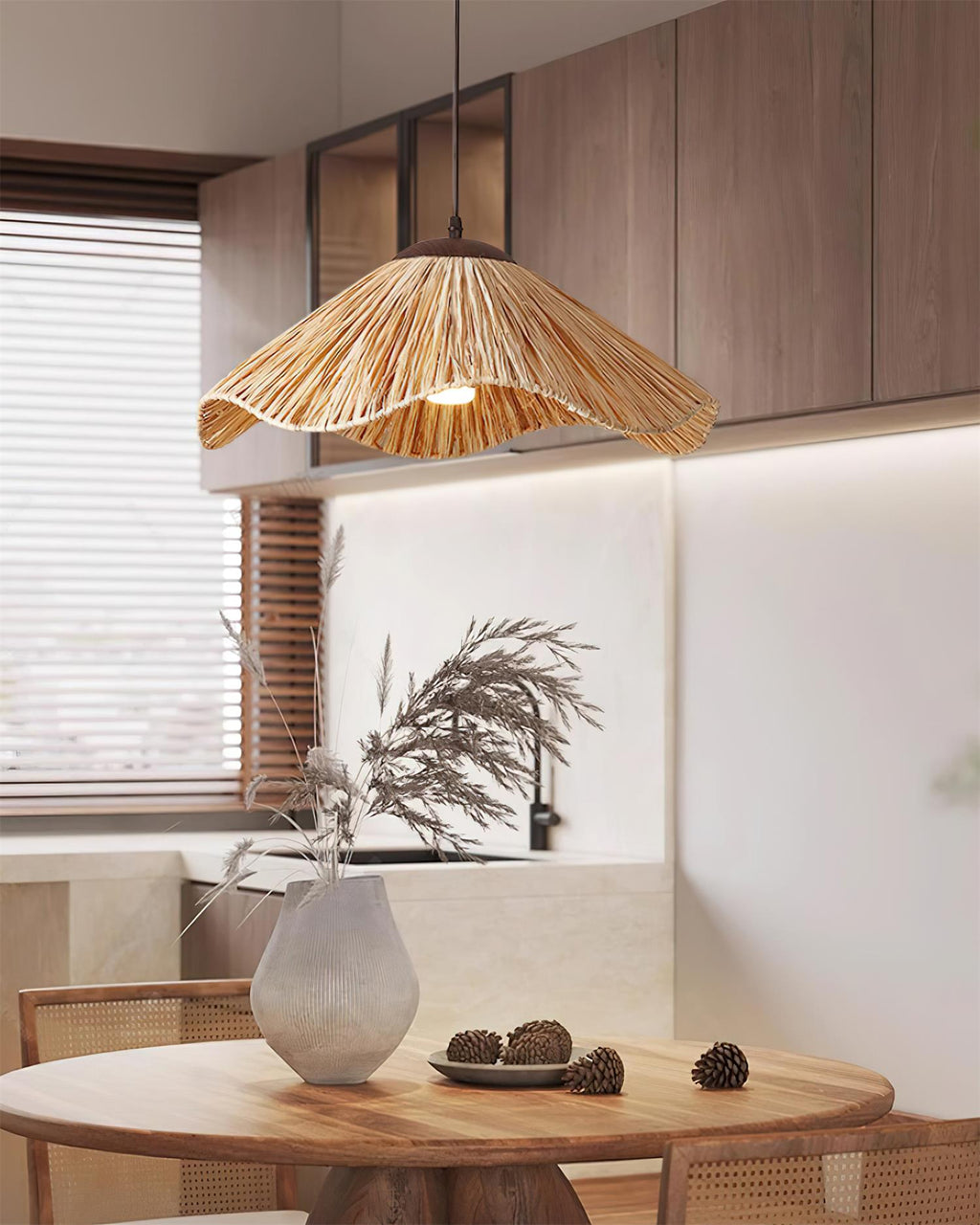 Nikita Pendant Lamp Rattan Organic Wavy