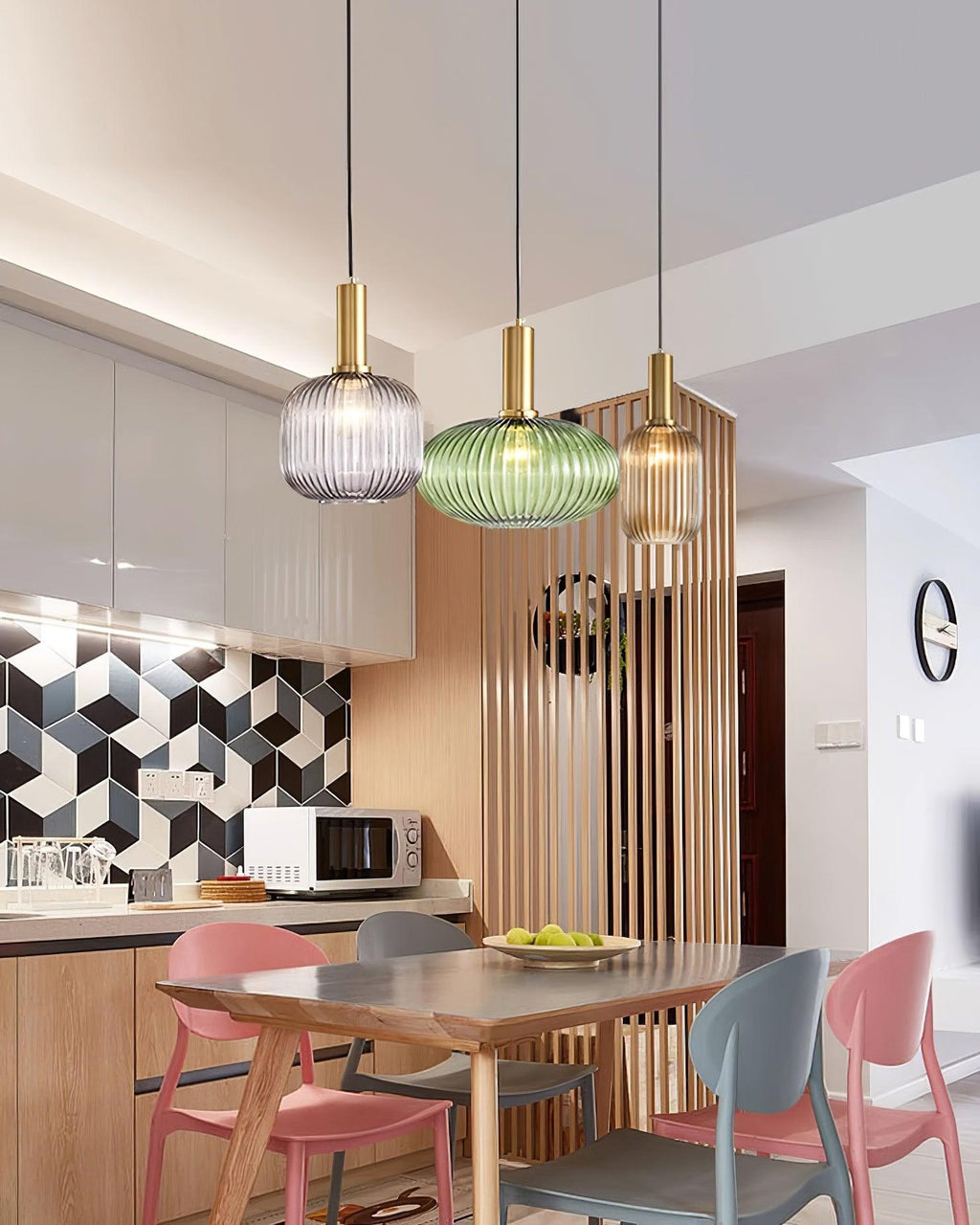 Elara Ribbed Pendant Lamp