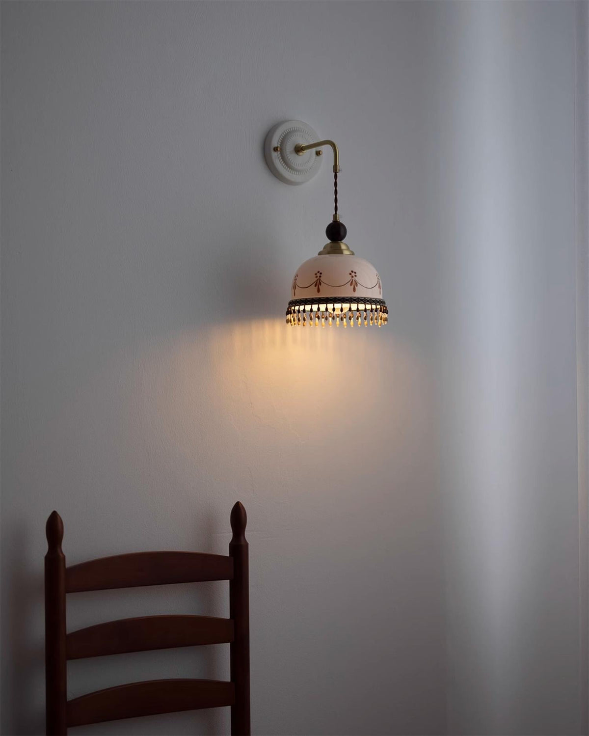 Noemi Wall Lamp Vintage Floral Elegance