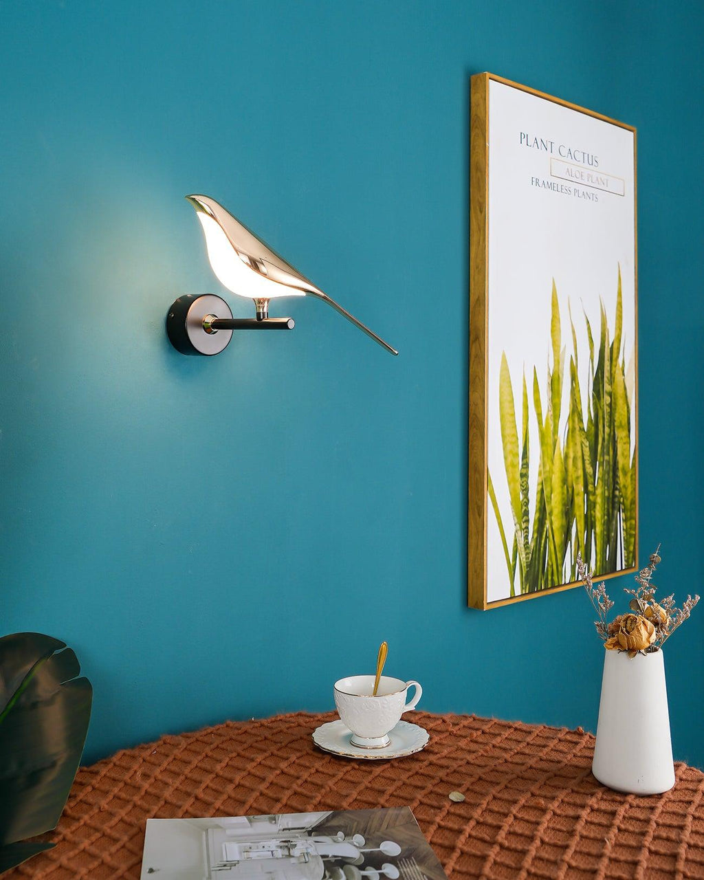Loveable Premium Nordic Art Plug-in Wall lamp