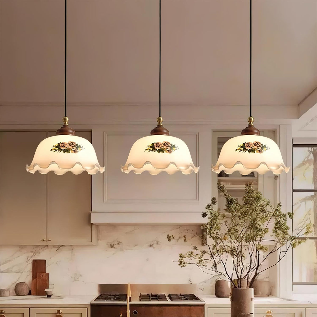 Belvia Vintage Floral Glass Pendant Light