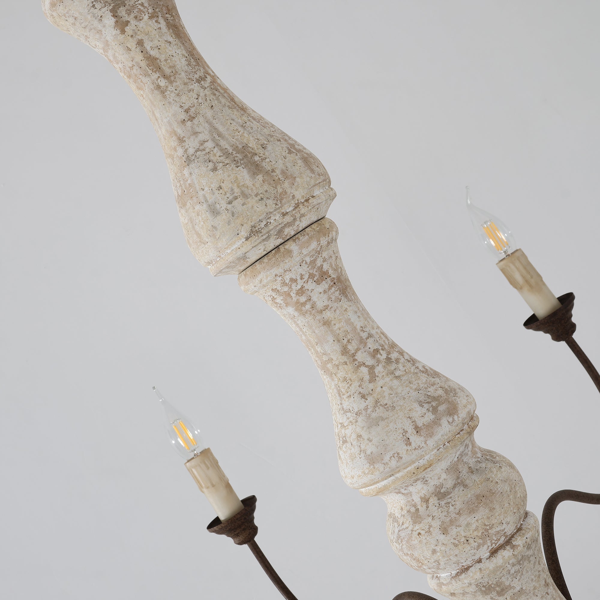 Emirel Vintage 8-Light Candle Wooden Chandelier