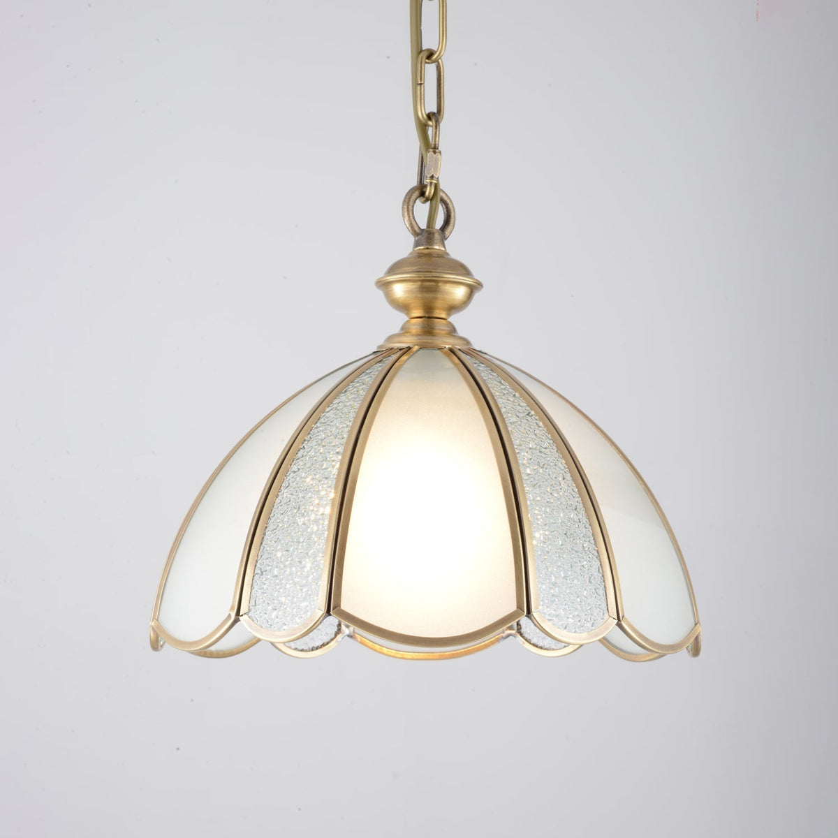 Ophaan Traditional Art Brass Glass Pendant Light